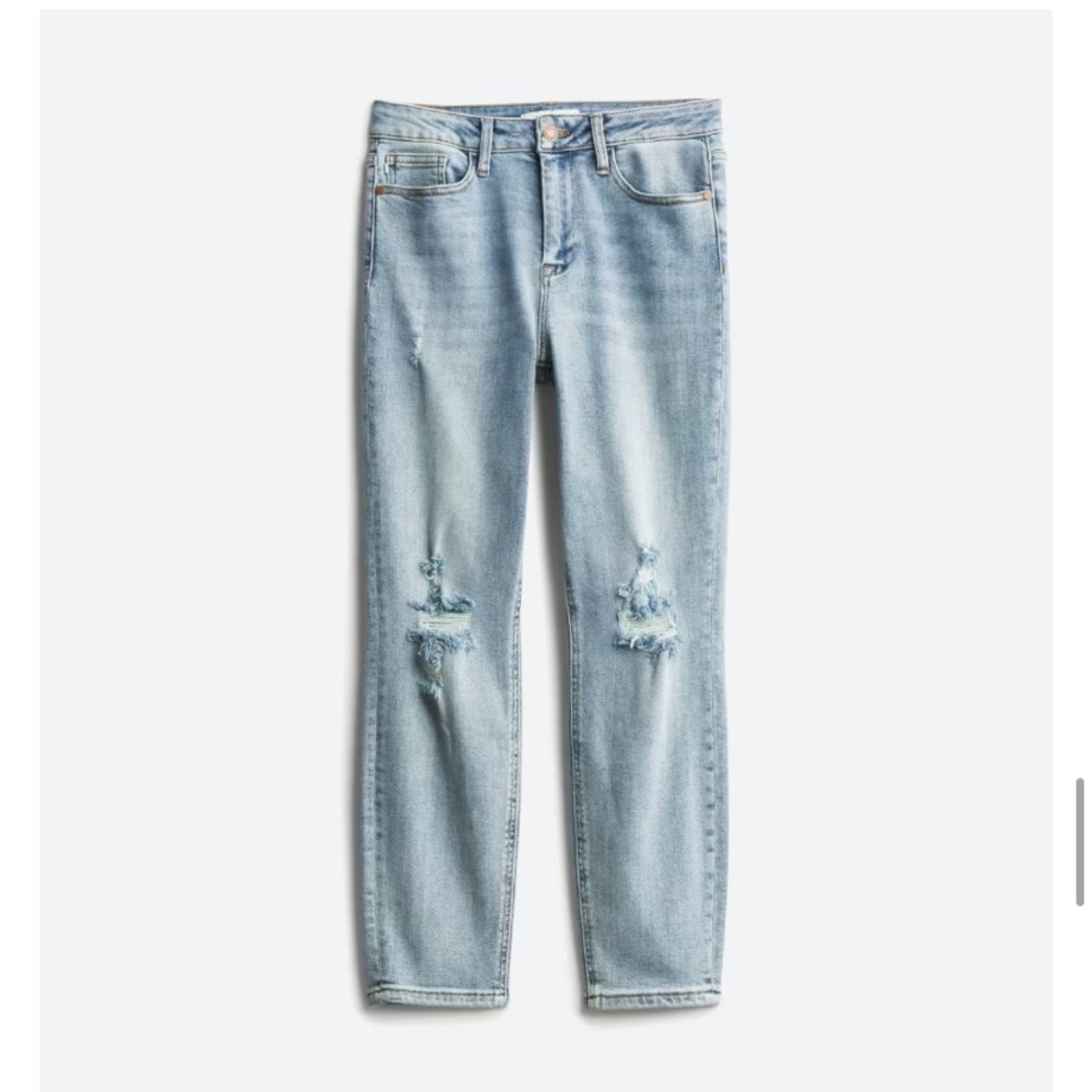 Judy Blue Aurelia Super High Rise Distressed Boyfriend Jeans